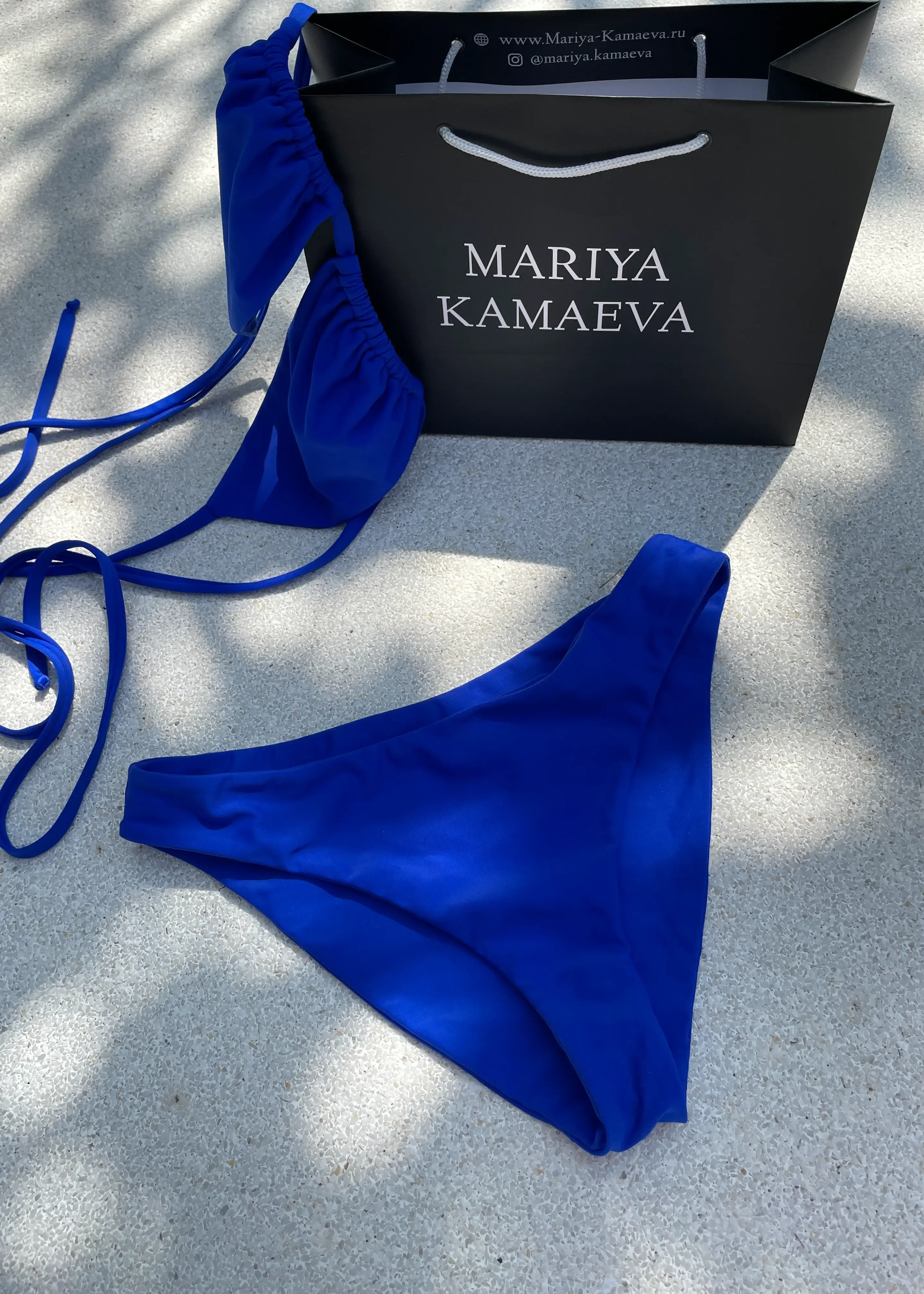 Купальник с трусиками бикини синие от бренда Mariya Kamaeva